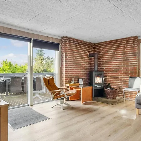 Vakantiehuis Prachtig Met 3 Slaapkamers In